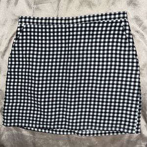 Checkered mini skirt